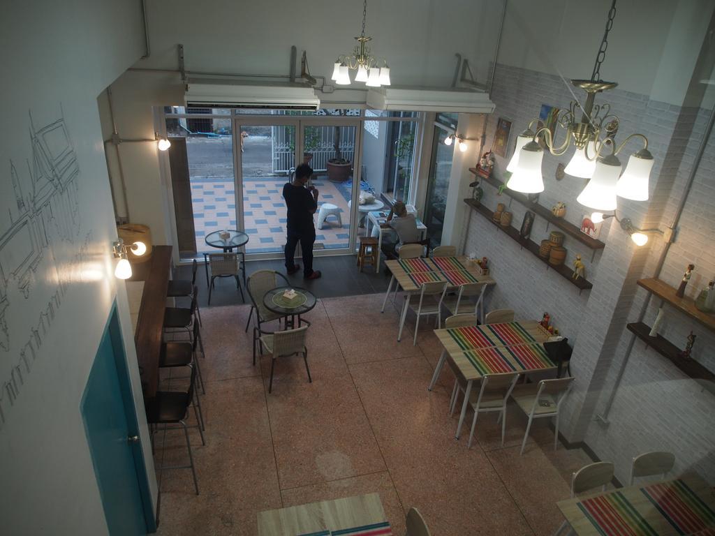 Sriyanar Place Банкок Екстериор снимка